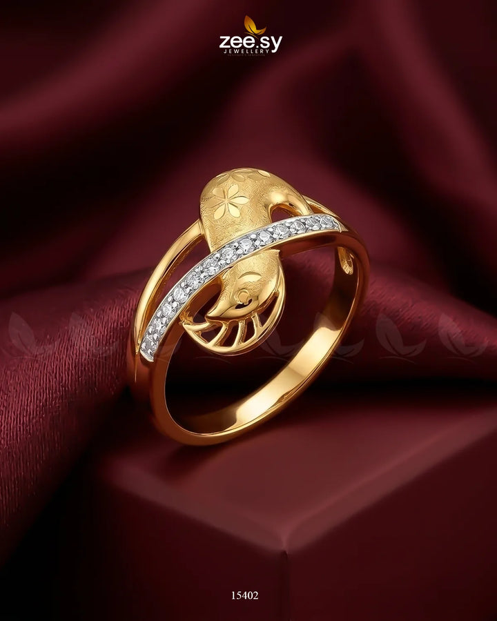 Universal Florenza Crystal Ring