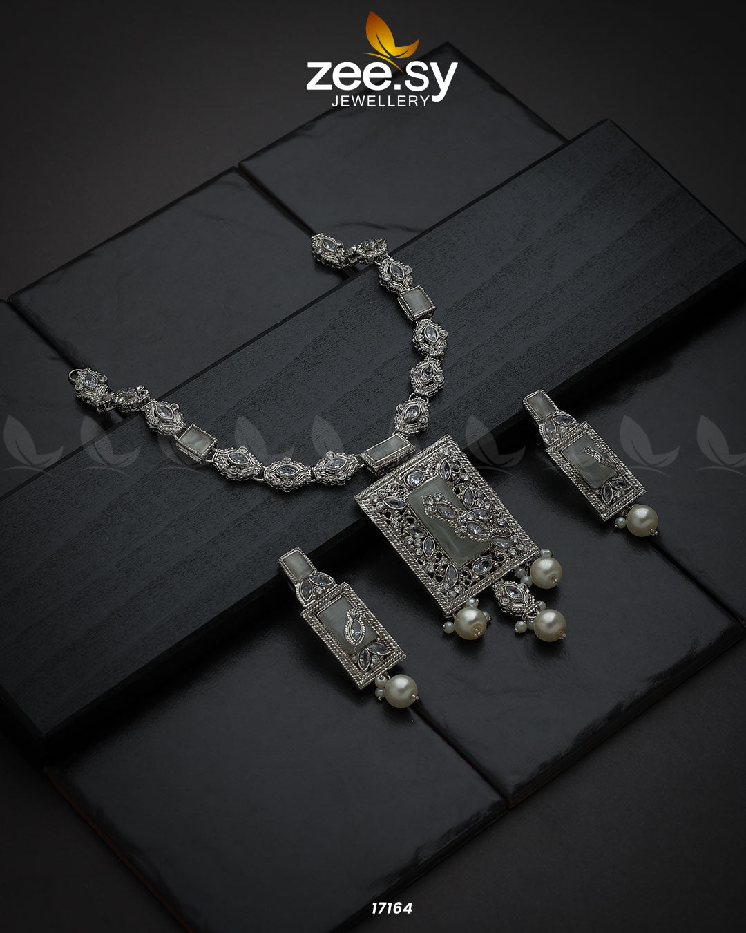 Majestic Gems Necklace