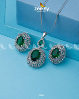 Classy Pendant Set