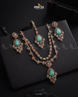 Sushmita Necklace Set