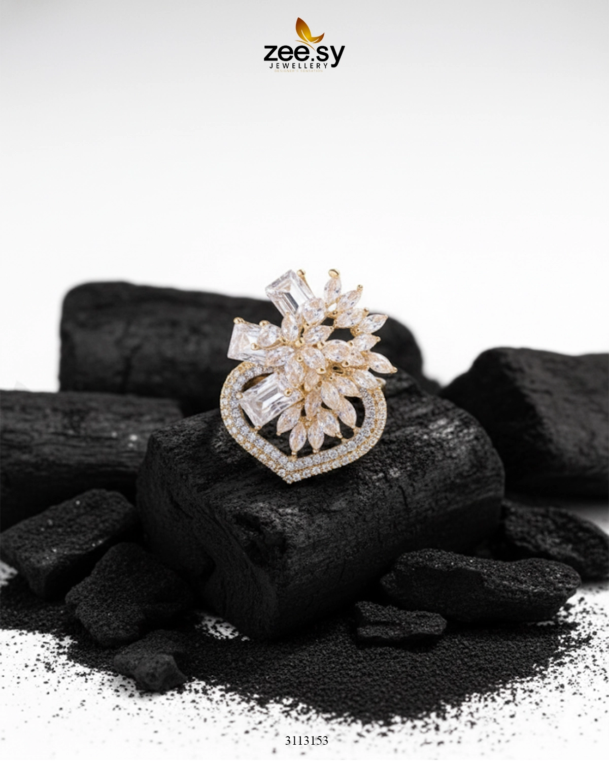 Hoya Ring - Zeesy Jewellery