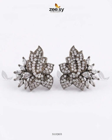 Antique Lotus Floral Cluster Earrings Antique White Necklace Sets - Zeesy Jewellery Pakistan | Premium Artificial & Imitation Jewellery