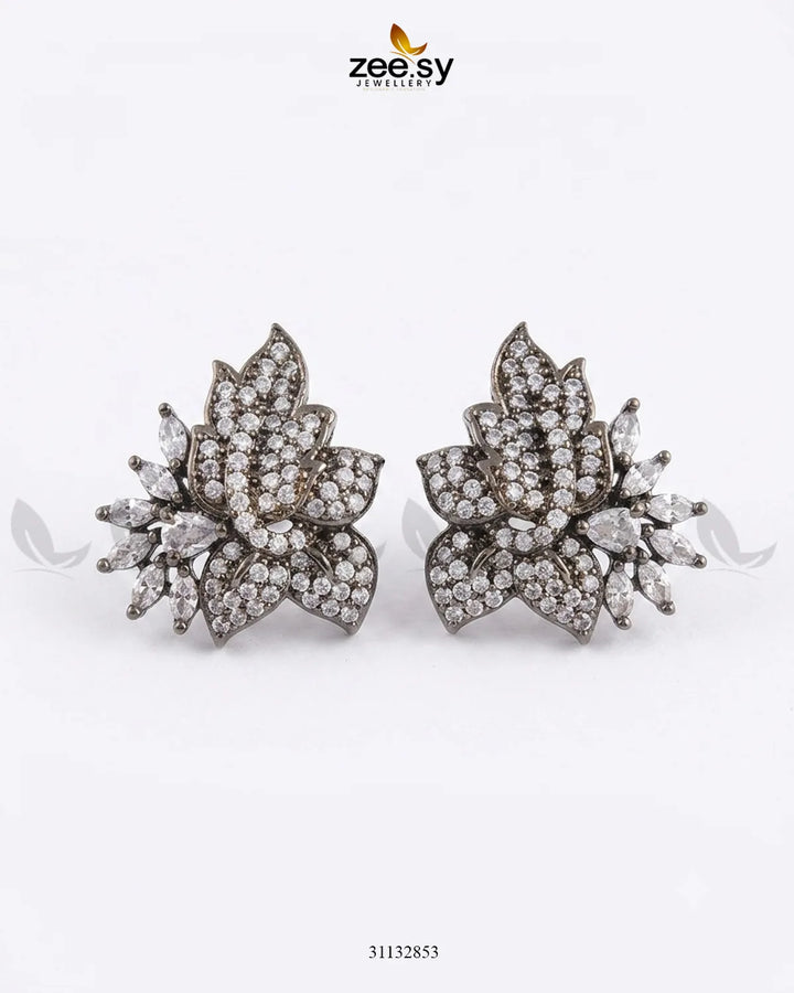 Antique Lotus Floral Cluster Earrings Antique White Necklace Sets - Zeesy Jewellery Pakistan | Premium Artificial & Imitation Jewellery