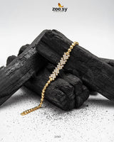 Majestic Arrow Pattern Bracelet