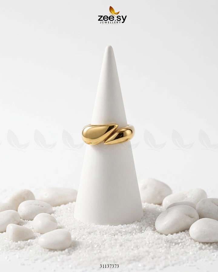 Avant-Garde Molten Spike Ring Finger Ring - Zeesy Jewellery Pakistan | Premium Artificial & Imitation Jewellery