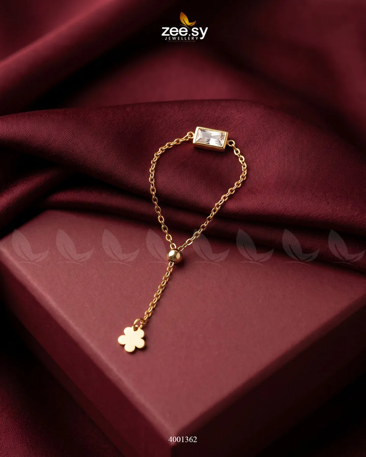 Crimson Stone Charm Ring Golden White Finger Ring - Zeesy Jewellery Pakistan | Premium Artificial & Imitation Jewellery