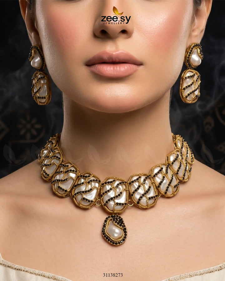Crimson Wave Pearl Choker Set Black choker - Zeesy Jewellery Pakistan | Premium Artificial & Imitation Jewellery