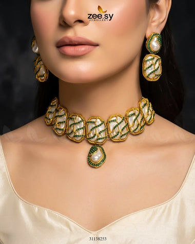 Crimson Wave Pearl Choker Set Green choker - Zeesy Jewellery Pakistan | Premium Artificial & Imitation Jewellery