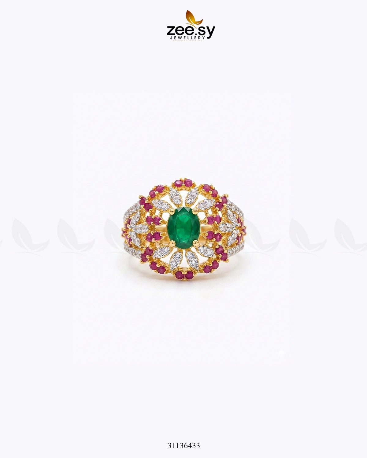 Elara Circle Bold Cluster Ring