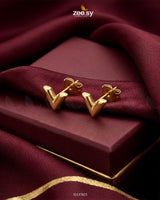 Elegant Vertex Minimal Earring