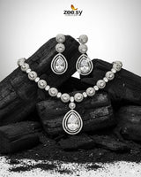 Elegant Heart Cluster Necklace Set - Zeesy Jewellery