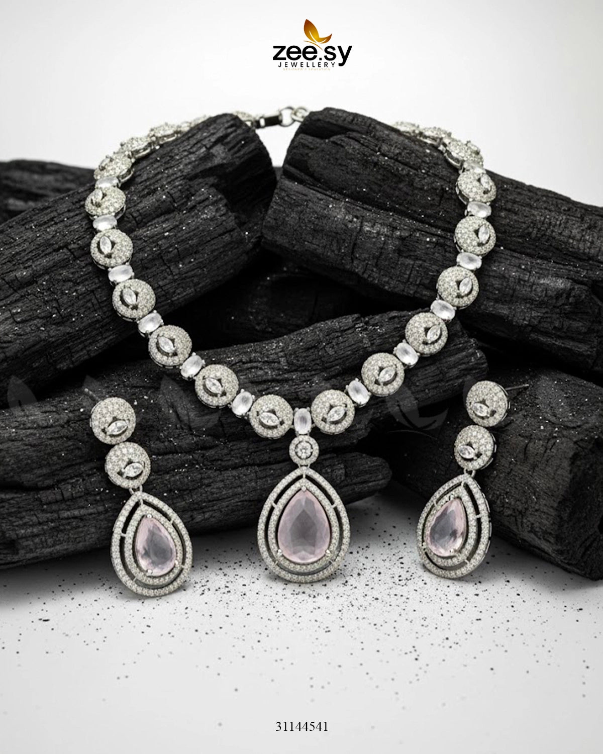 Elegant Heart Cluster Necklace Set - Zeesy Jewellery