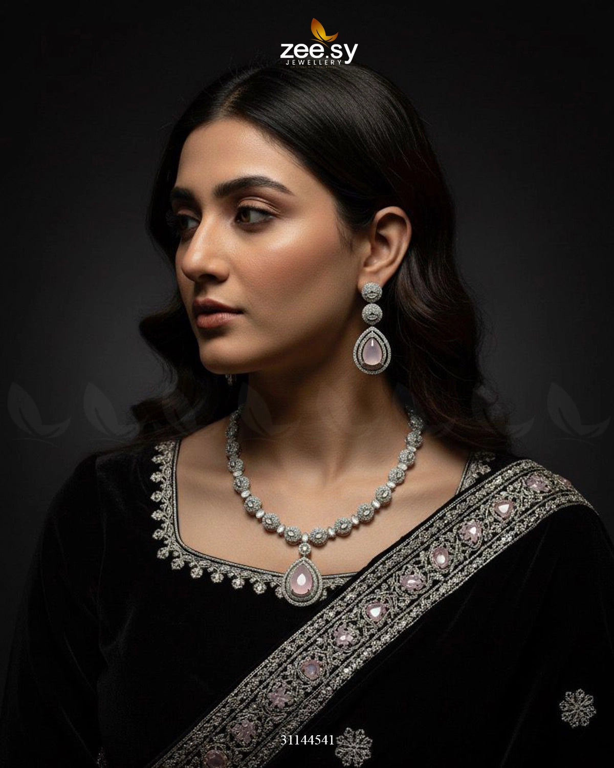 Elegant Heart Cluster Necklace Set - Zeesy Jewellery