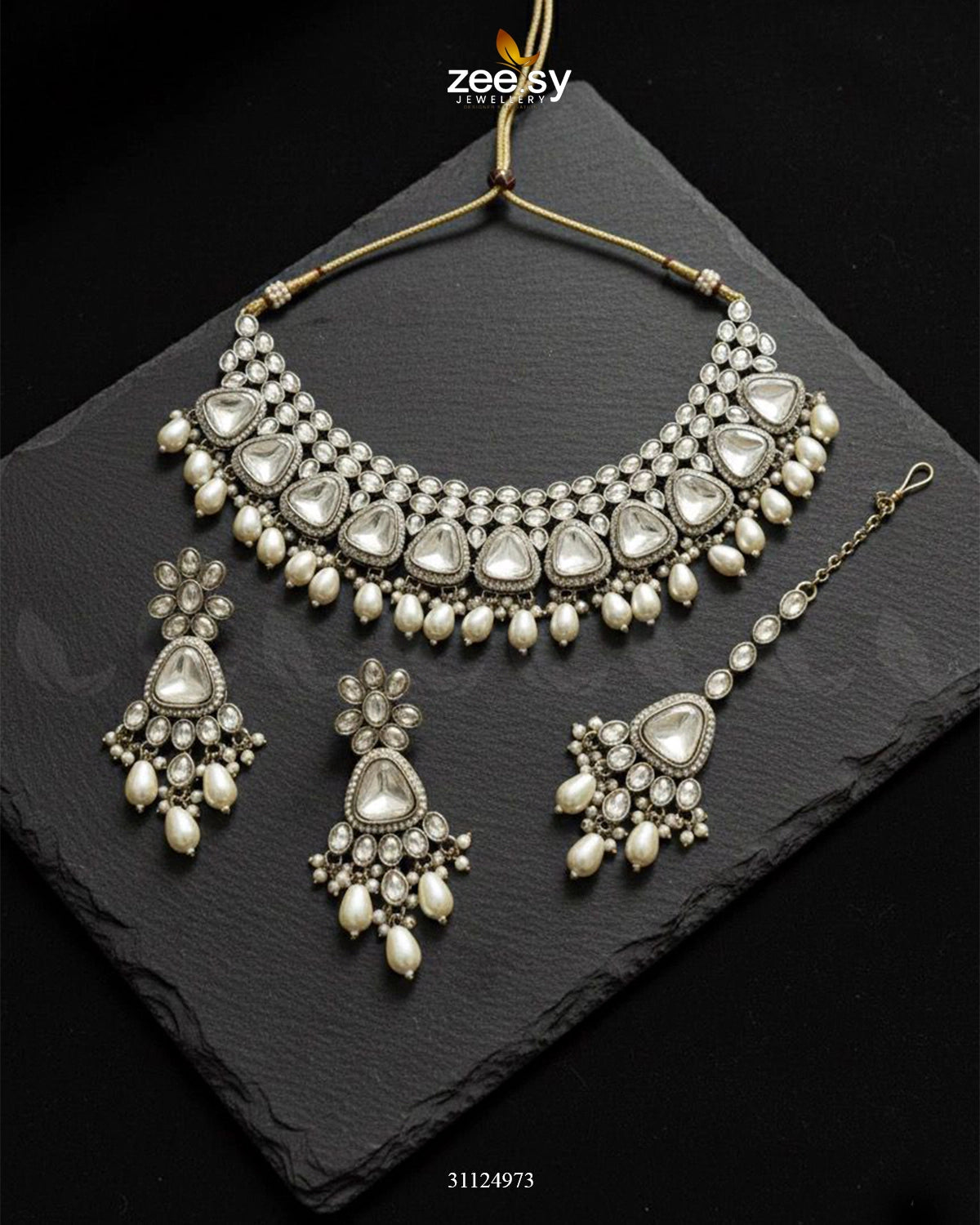 Eminet Bold Crystal Bridal Set Green - Zeesy Jewellery