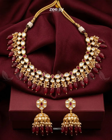 RHS09 festive crimson bead necklace set with bold ruby-red beads and matching necklace design
