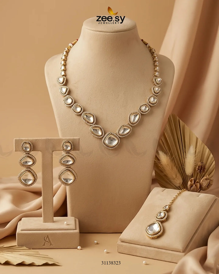 Geometric Bold Kundan Necklace Set Necklace Sets - Zeesy Jewellery Pakistan | Premium Artificial & Imitation Jewellery