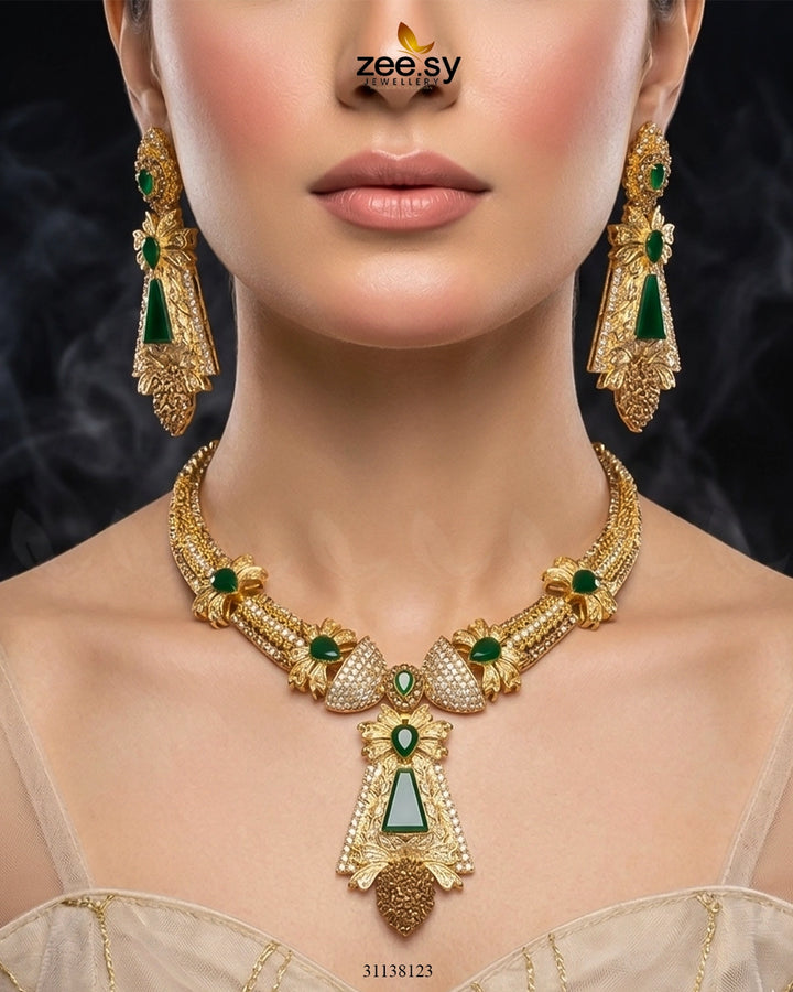 Gilded Gemstone Hasli Necklace Set Necklace Sets - Zeesy Jewellery Pakistan | Premium Artificial & Imitation Jewellery