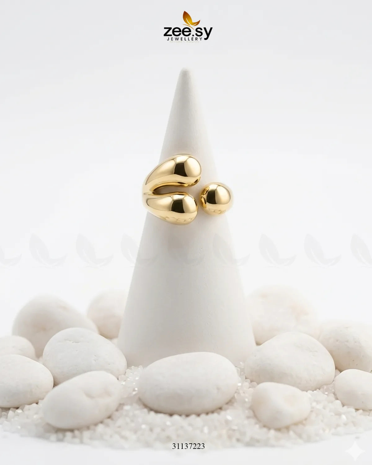 Gilded Molten Droplet Statement Ring Finger Ring - Zeesy Jewellery Pakistan | Premium Artificial & Imitation Jewellery
