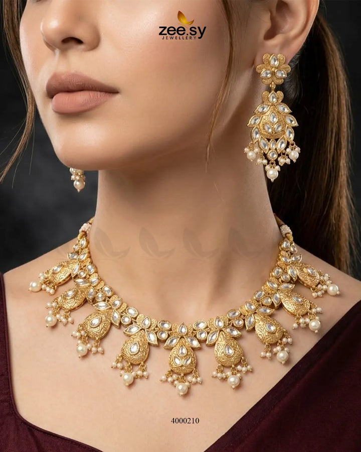 RHS09 Gleam Pearl Drop Necklace Set with lustrous pearl pendant and matching earrings