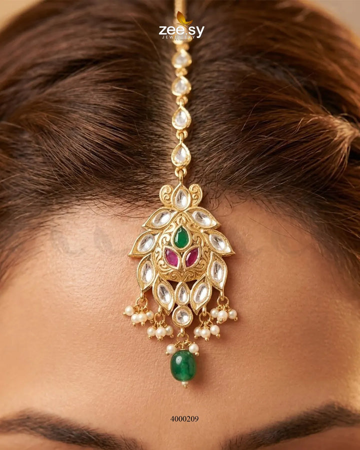 RHS09 Gleam Pearl Drop Necklace Set in red and green, featuring pearl drop pendants