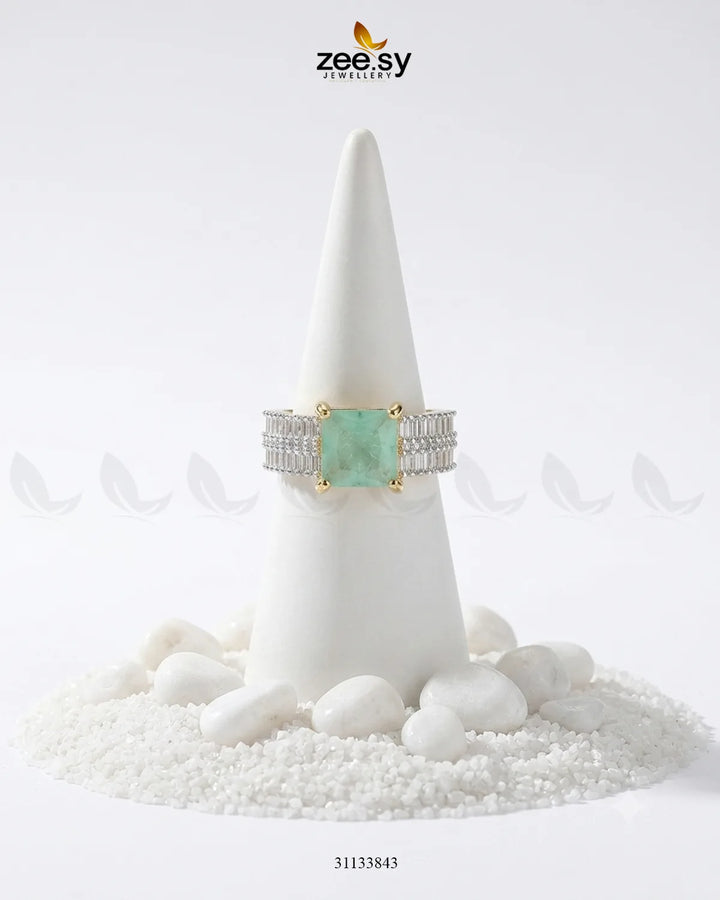 Golden Pretty Bold Stone Ring