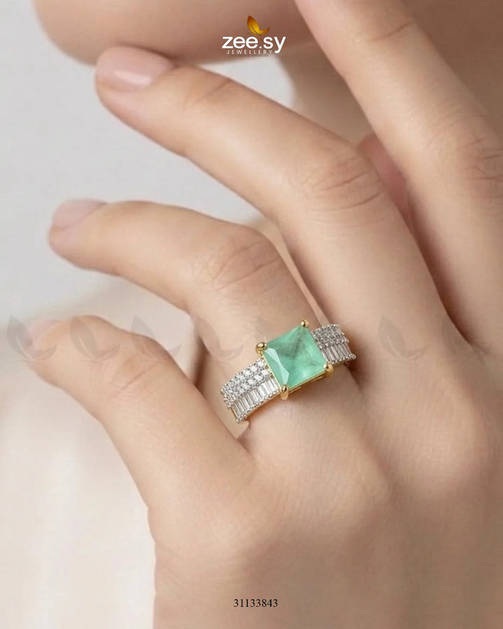 Golden Pretty Bold Stone Ring