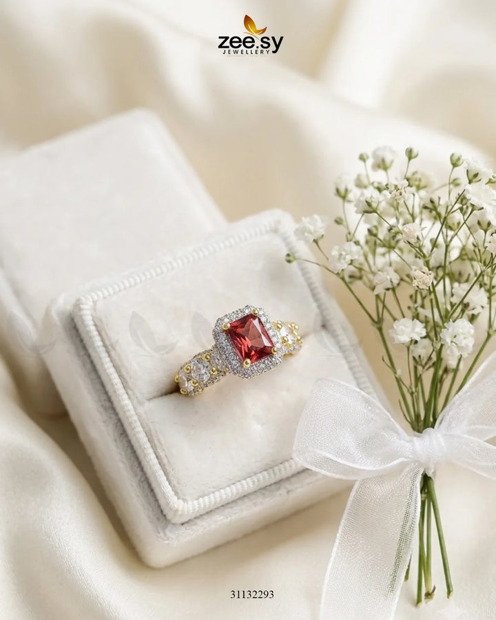 Golden Vintage Bold Stone Ring Golden Ruby Finger Ring - Zeesy Jewellery Pakistan | Premium Artificial & Imitation Jewellery