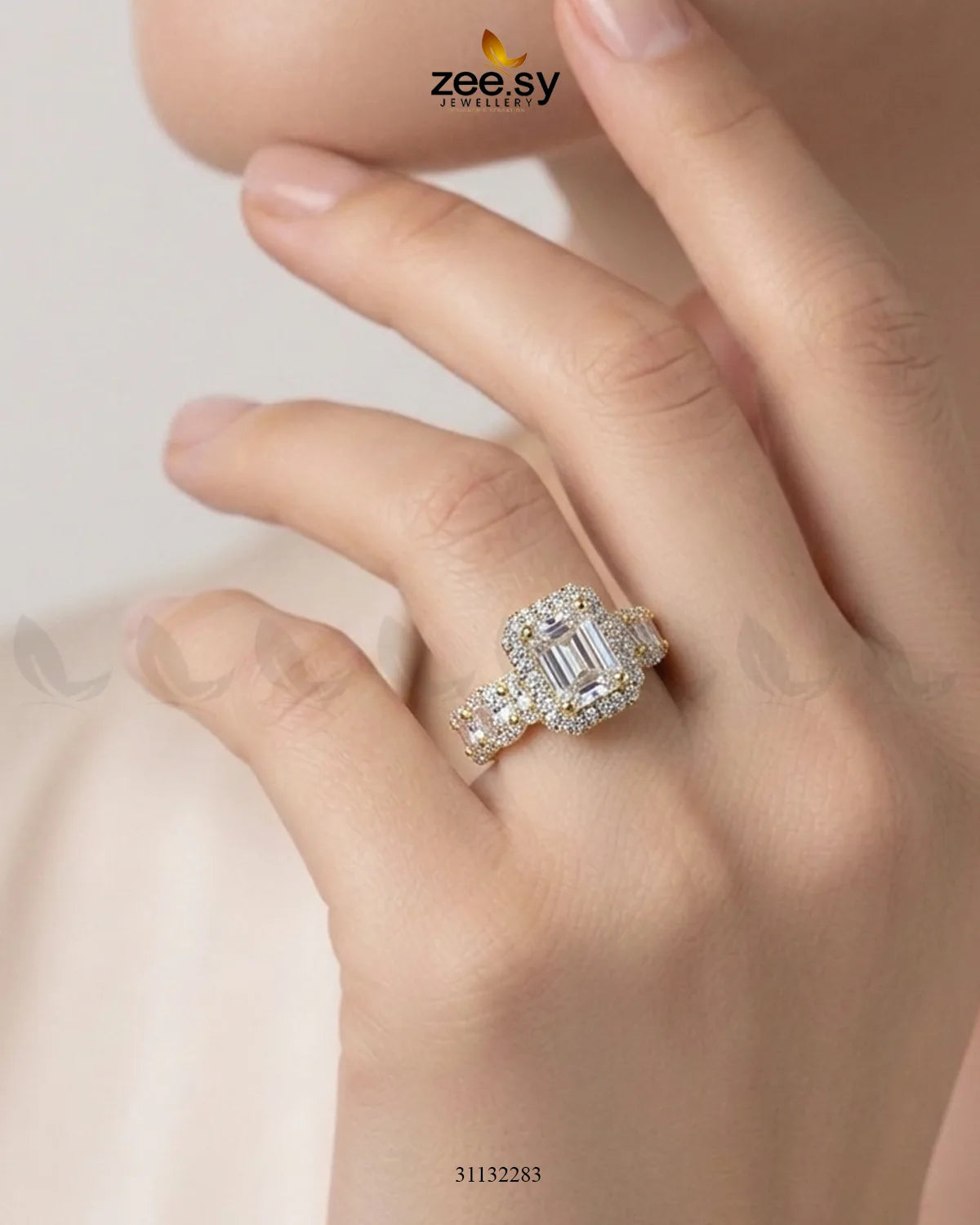 Golden Vintage Bold Stone Ring Finger Ring - Zeesy Jewellery Pakistan | Premium Artificial & Imitation Jewellery