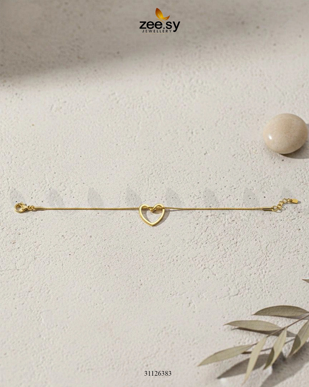 Hallow Curved Heart Bracelet - Zeesy Jewellery