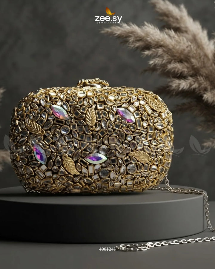 Handcrafted Kundan Floral Clutch Bag ACCESSORIES - Zeesy Jewellery Pakistan | Premium Artificial & Imitation Jewellery