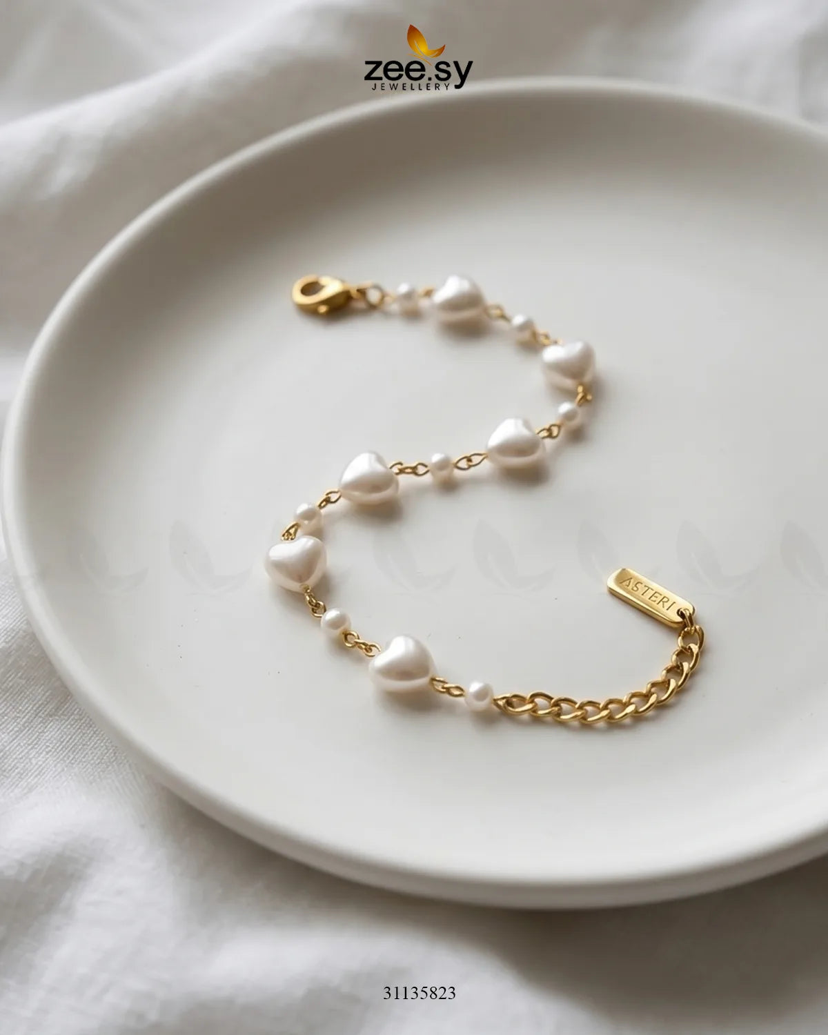 Heart Faux Pearl Bracelet Bracelet - Zeesy Jewellery Pakistan | Premium Artificial & Imitation Jewellery