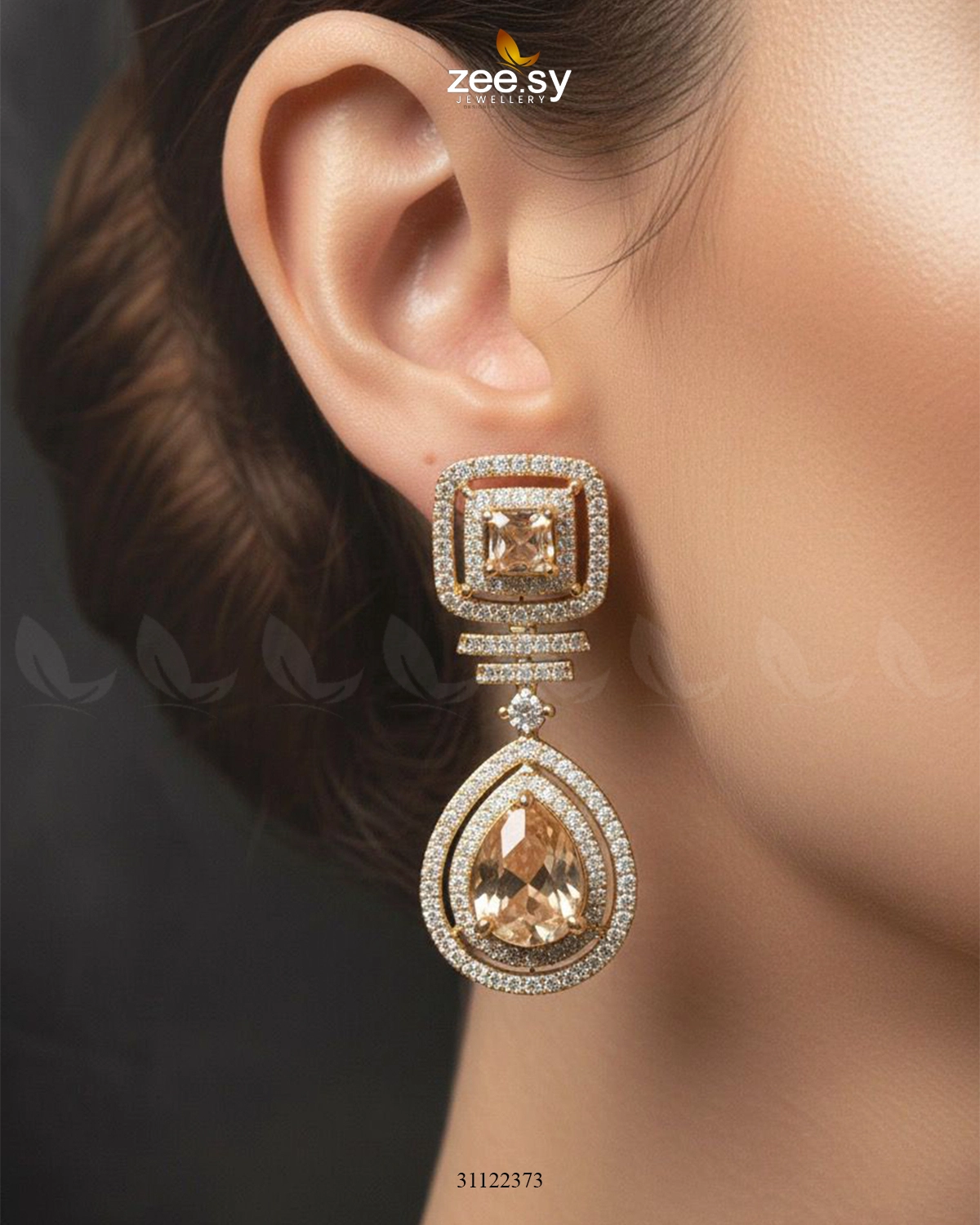 Kavita Art Oval Crystal Necklace Set - Zeesy Jewellery