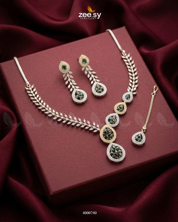 Leafy Vine AD Necklace Set