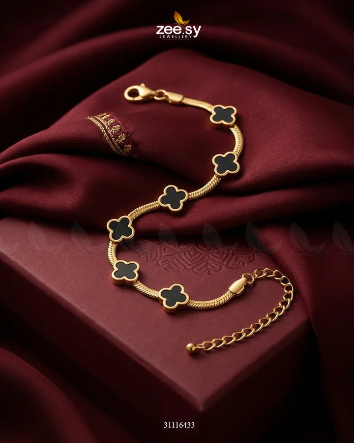 Luminary Bracelet Bracelet - Zeesy Jewellery Pakistan | Premium Artificial & Imitation Jewellery