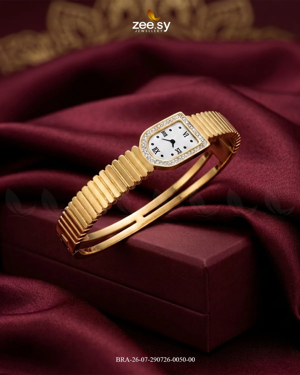 Luxe Roman Numeral Watch Bracelet