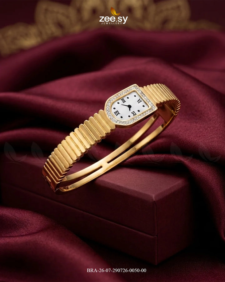 Luxe Roman Numeral Watch Bracelet