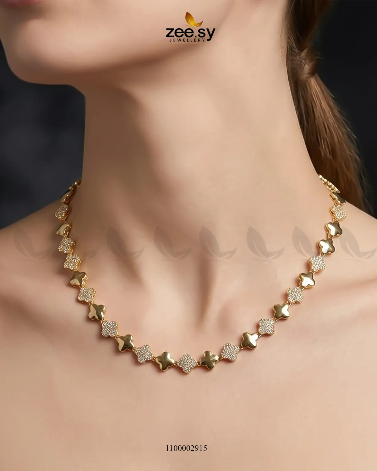 Elegant AJ03 Luxe Paved Clover Link Chain featuring intricate paved detailing and a charming clover link design.