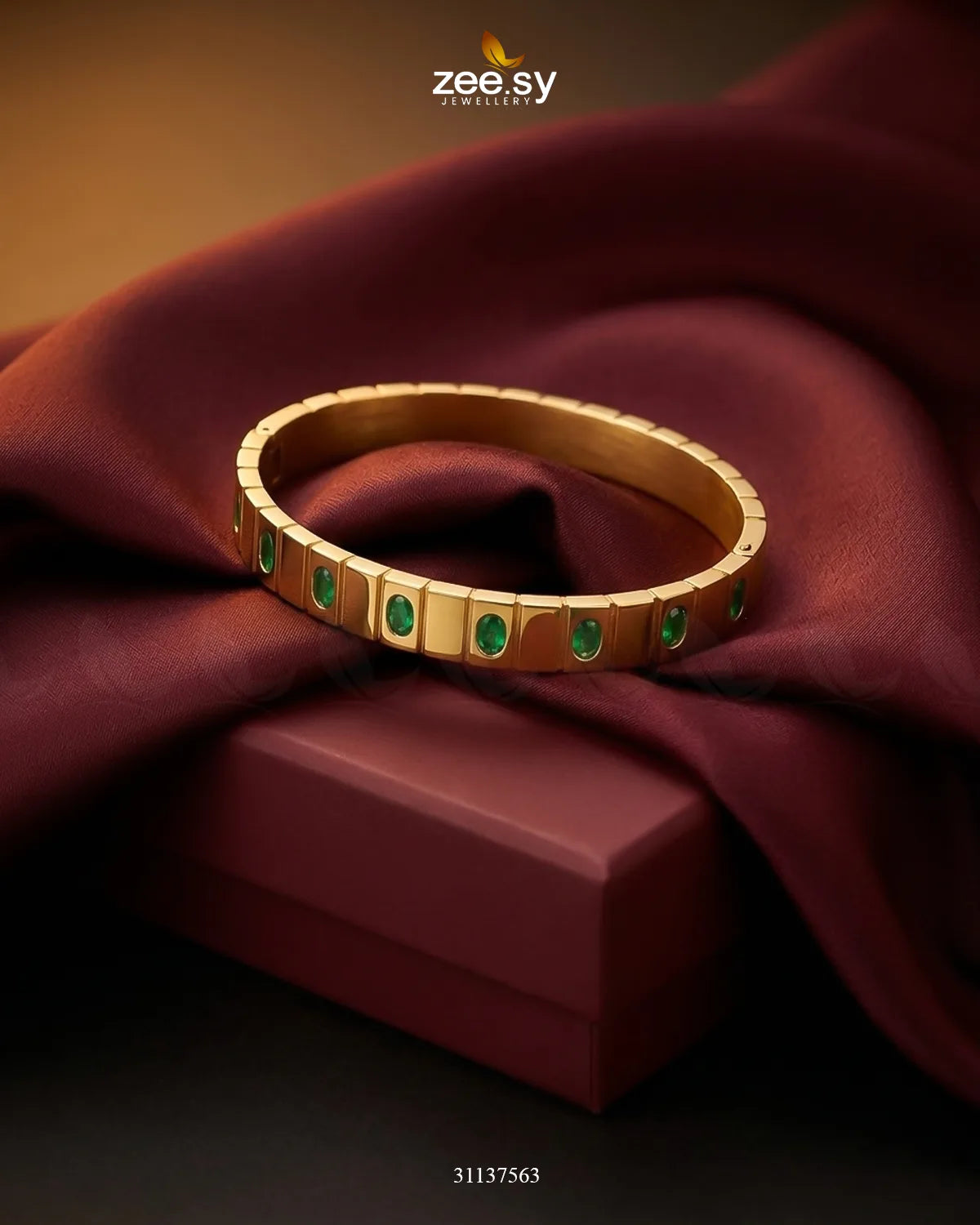 Maeve Emerald Crystal Bracelet Bracelet - Zeesy Jewellery Pakistan | Premium Artificial & Imitation Jewellery