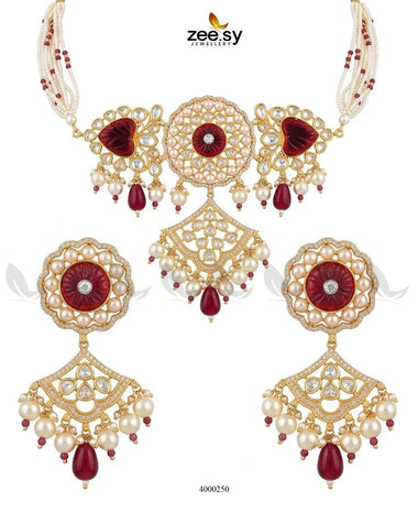 Noor Kundan Pearl Choker Set