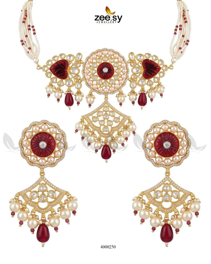 Noor Kundan Pearl Choker Set