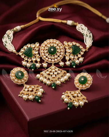 Noor Kundan Pearl Choker Set