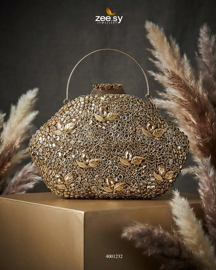 Opulent Kundan Stone Clutch Bag ACCESSORIES - Zeesy Jewellery Pakistan | Premium Artificial & Imitation Jewellery