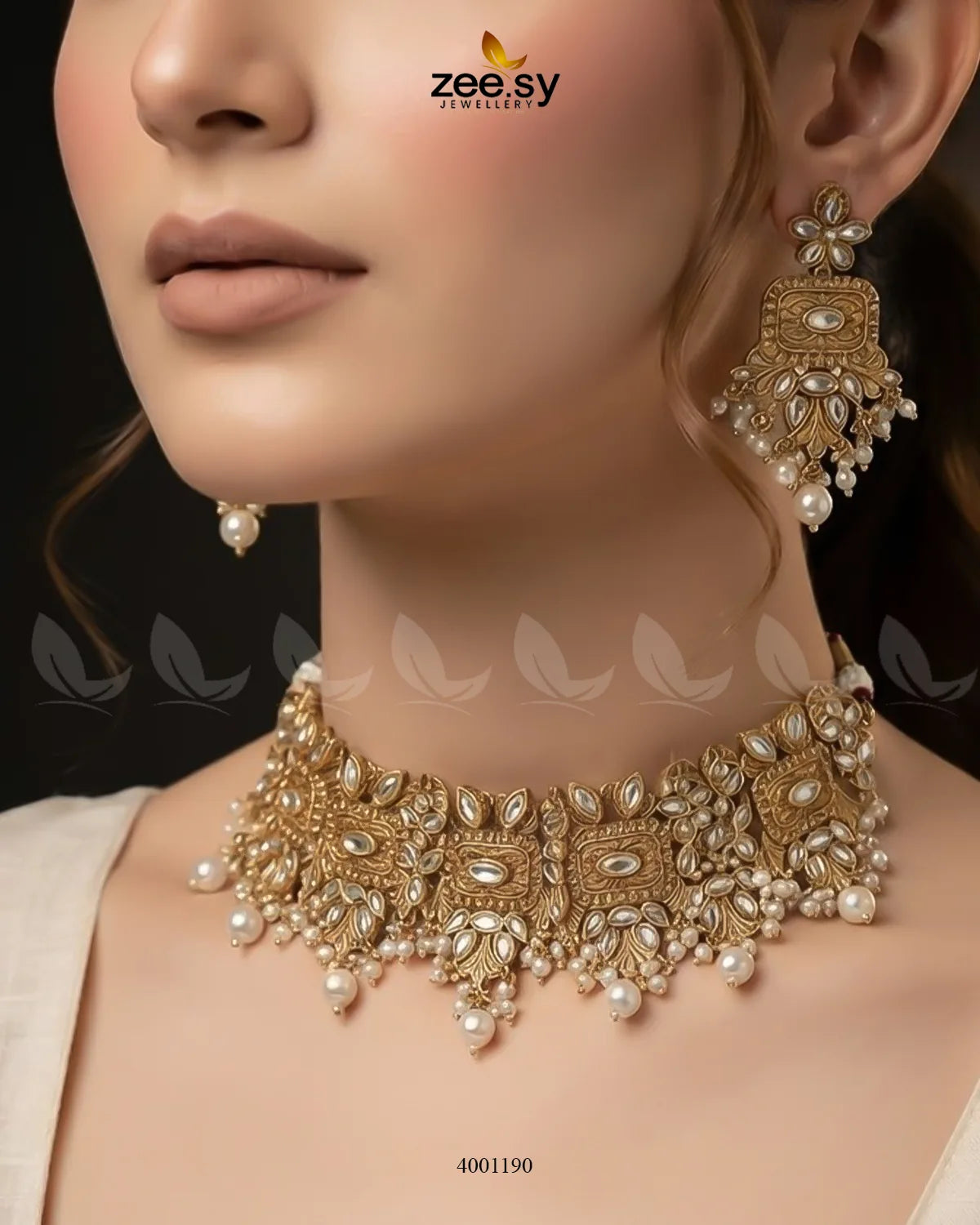 Ornate Gilded Trefoil Necklace choker - Zeesy Jewellery Pakistan | Premium Artificial & Imitation Jewellery