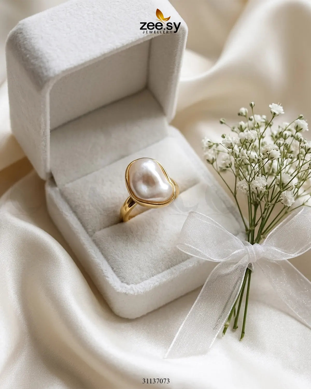 Parisian Iridescent Pearl Statement Ring