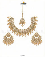Pretty Bold Pearl Necklace Set - Zeesy.pk