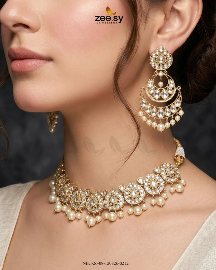 Refined Kundan Pearls Necklace Set