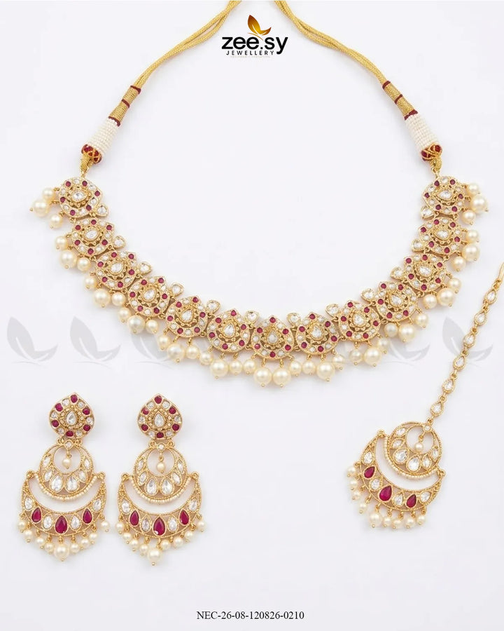 Refined Kundan Pearls Necklace Set