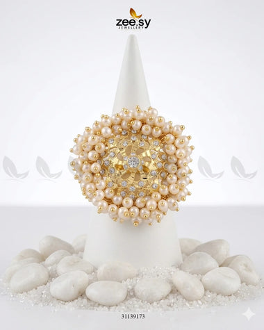Regal Pearl Floral Ring Golden Finger Ring - Zeesy Jewellery Pakistan | Premium Artificial & Imitation Jewellery