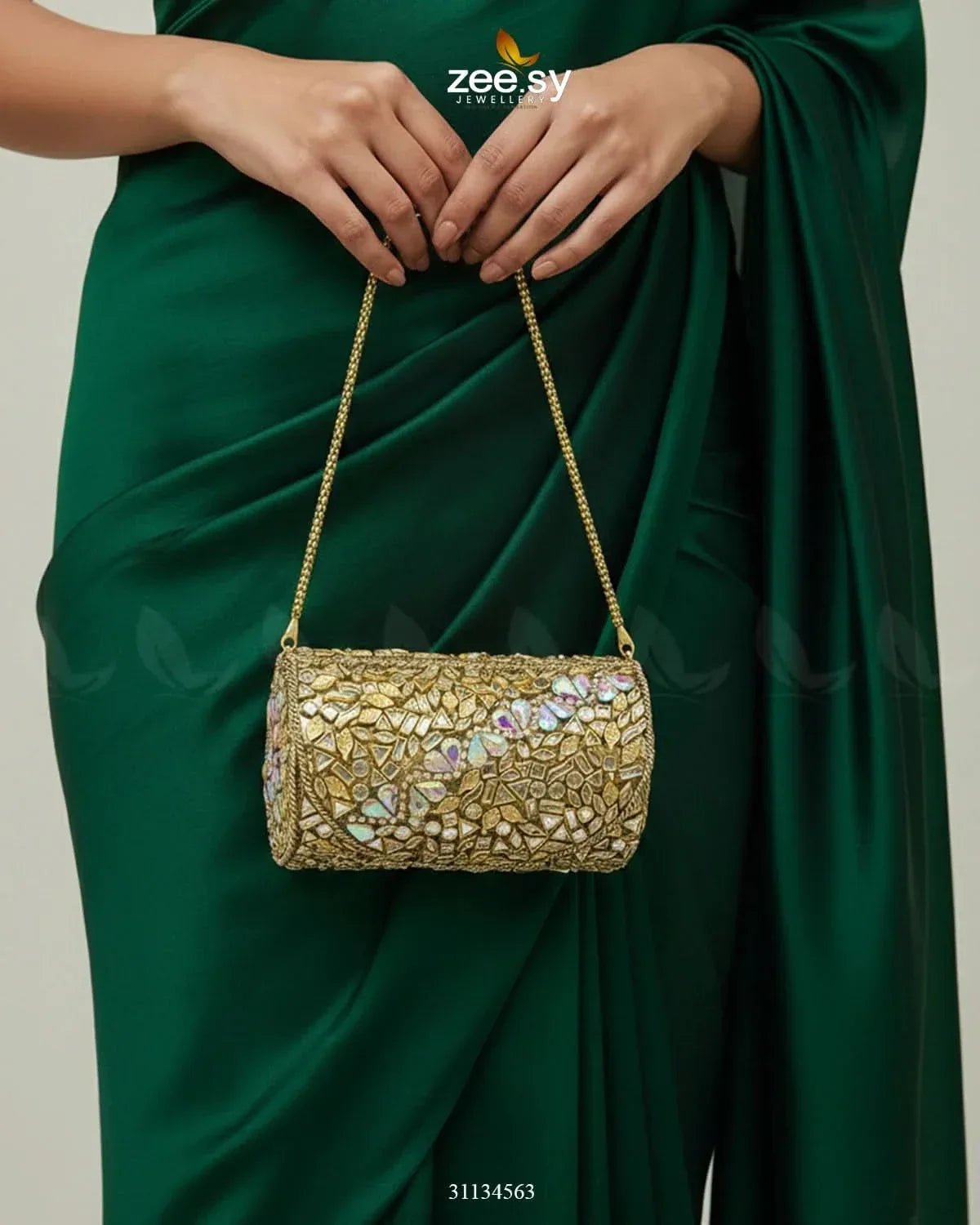 Rich Leaf Vine Clutch Bag - Zeesy.pk