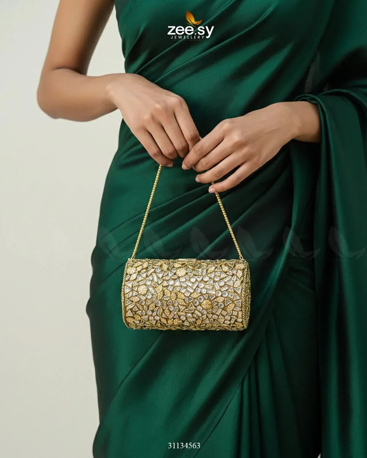 Rich Leaf Vine Clutch Bag - Zeesy.pk